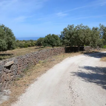 Casa Indipendente Immersa Nel Con Vista Mare